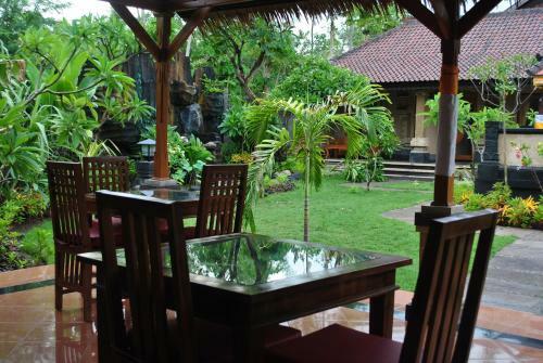 Bed & Breakfast D & D Dive Center Pemuteran