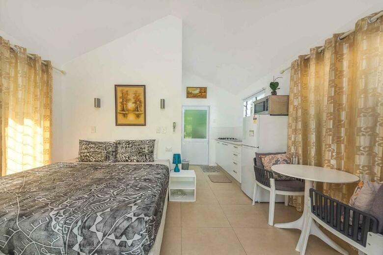 Muri Beach Haven