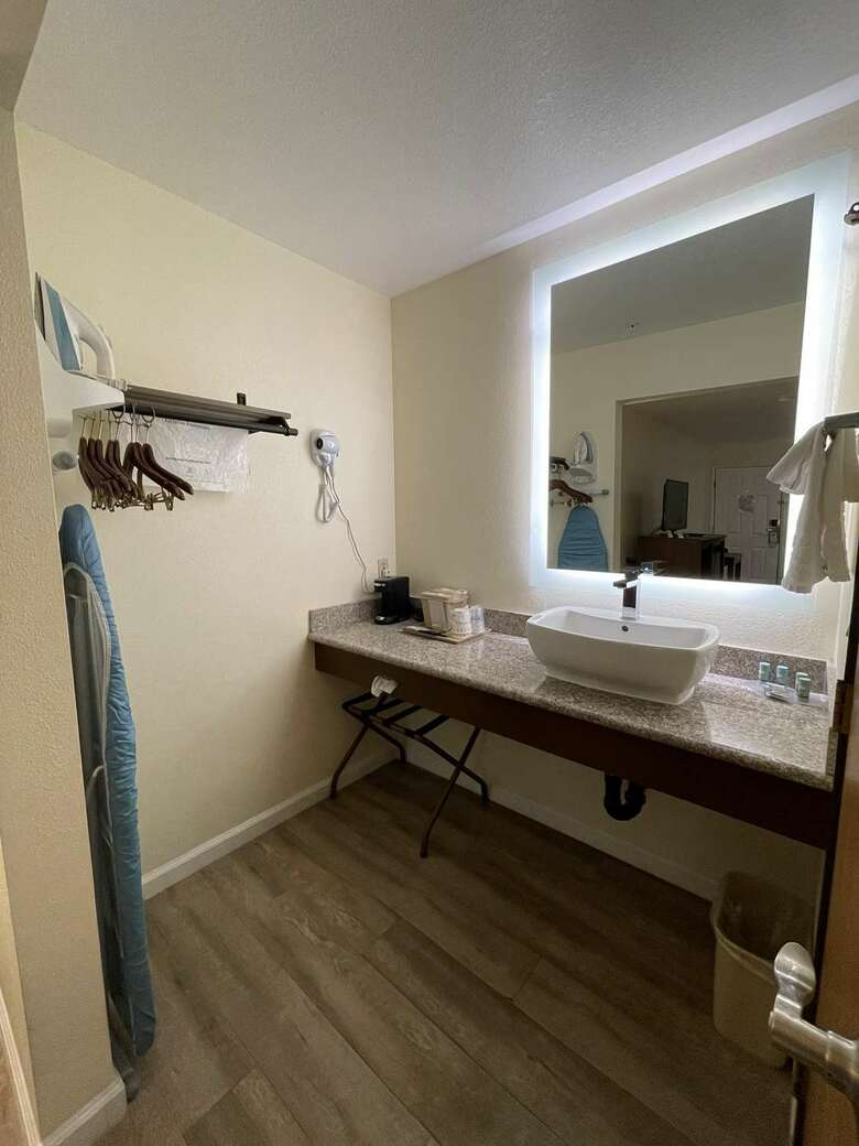 Hotel Econo Lodge Williams