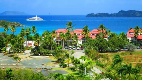 Hotel 2br Luxury Beachfront Duplex Villa On Sapphire Beach III