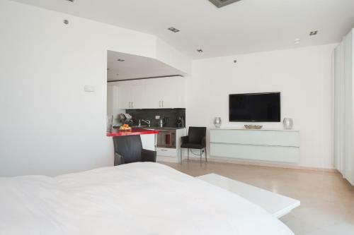 Sea N' Rent - Beachfront Apartments Tel Aviv