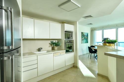 Sea N' Rent - Beachfront Apartments Tel Aviv