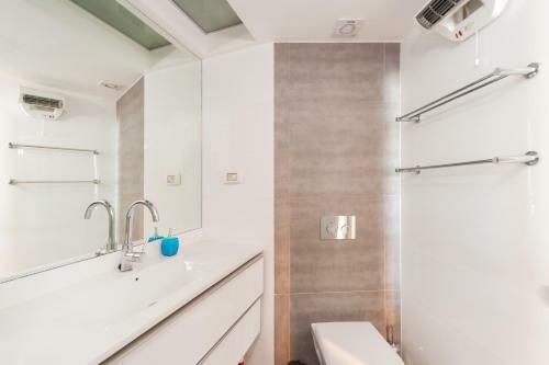 Sea N' Rent - Beachfront Apartments Tel Aviv