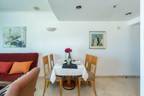 Sea N' Rent - Beachfront Apartments Tel Aviv