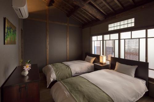 Kiyomizugojyo Sumitsugu Holiday Rentals