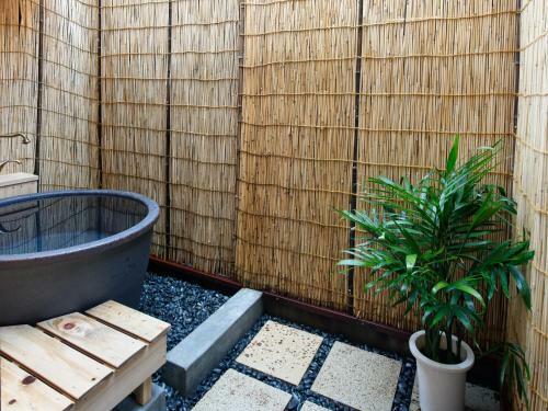 Oinai Guest House