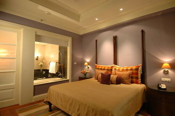 Hotel Taj West End