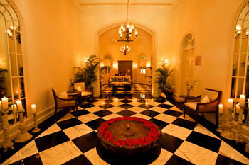 Hotel Taj West End