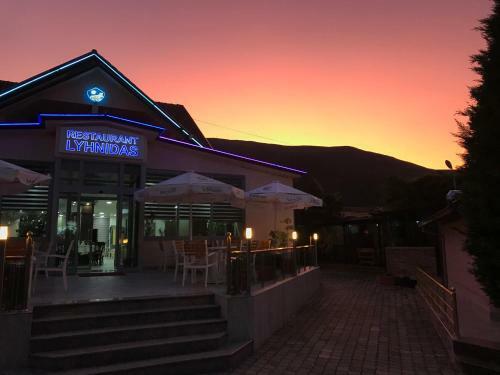 Hotel Lyhnidas