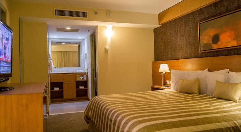 Hotel Staybridge Suites Guadalajara Expo