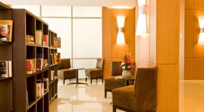 Hotel Staybridge Suites Guadalajara Expo