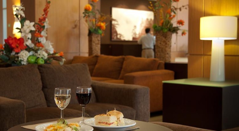 Hotel Staybridge Suites Guadalajara Expo