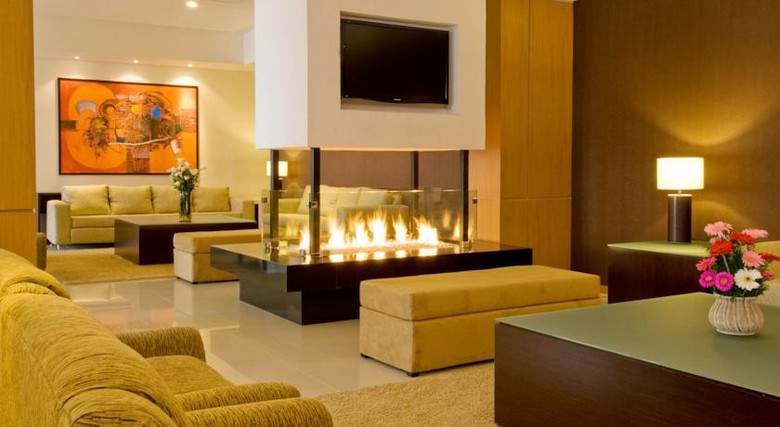 Hotel Staybridge Suites Guadalajara Expo