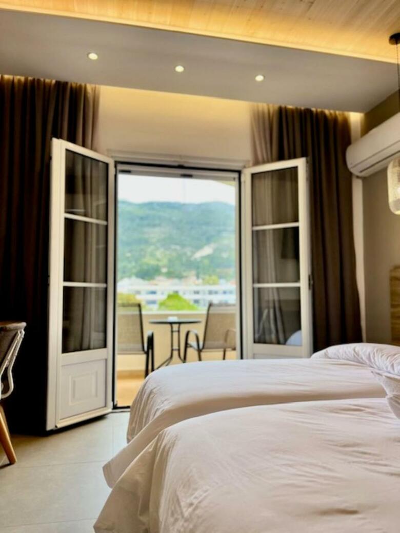 Hotel Paradise