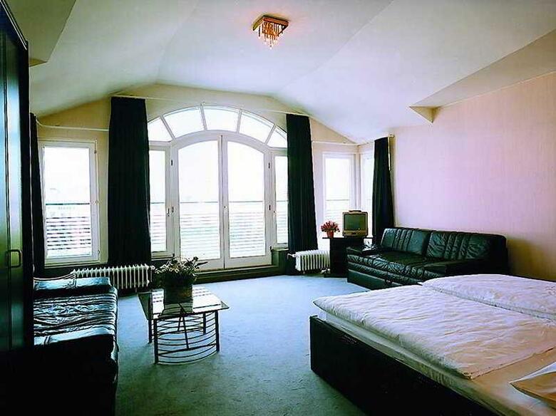 Olivaer Apart Hotel Am Kurf�rstendamm