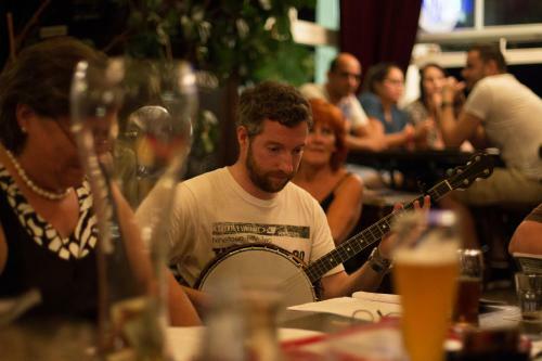 Hajo�s Germania Lodge & Irish Pub