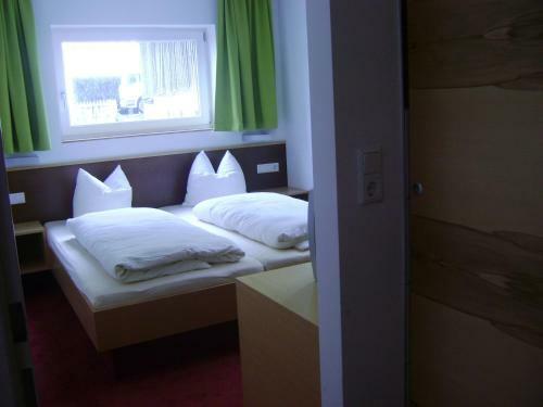 Almandin Apartments