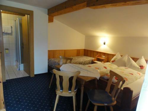 Hostal G�stehaus Gl�cksgrat