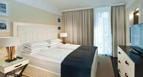 Lake's - My Lake Hotel & Spa