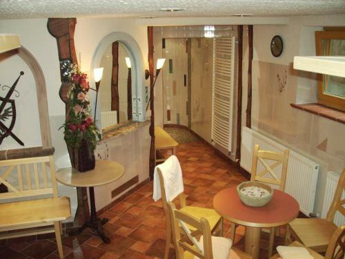 Hostal Pension Heidi