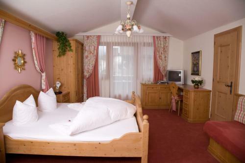 Hostal Landhaus Achental