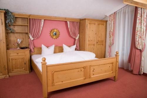 Hostal Landhaus Achental