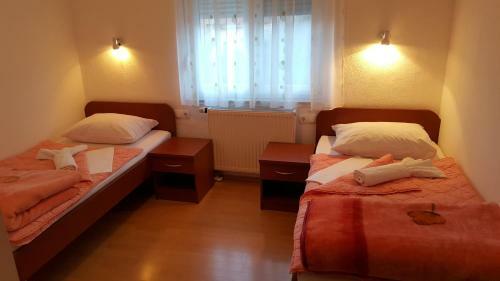 Hostal Guest House Zarko & Mara