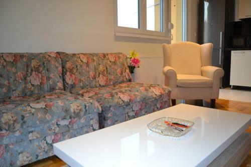 Apartment Nikirent