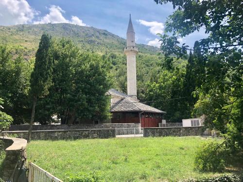 Hostal Guest House Savat