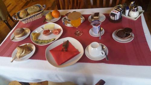 Hostal Ada Hotel