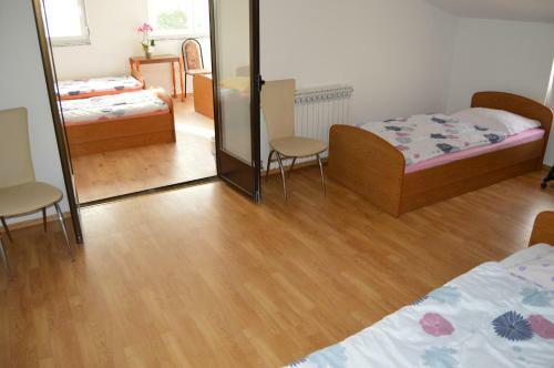 Bed & Breakfast Rooms Modana
