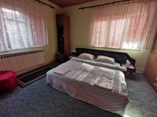 Hostal Mickey's Guest House