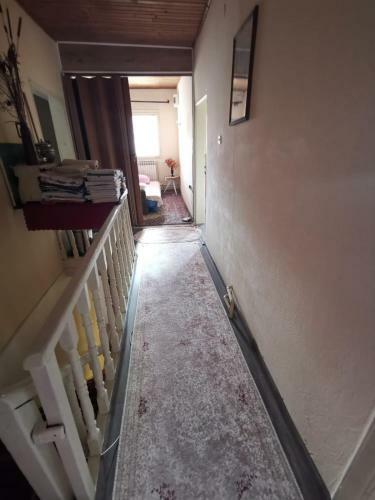 Hostal Mickey's Guest House