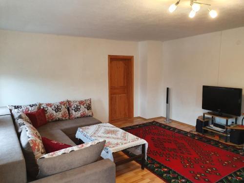 Em Apartment