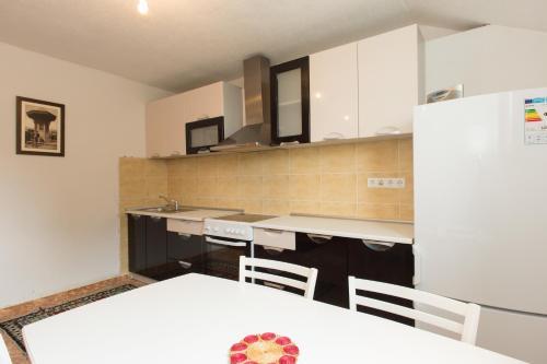 Em Apartment