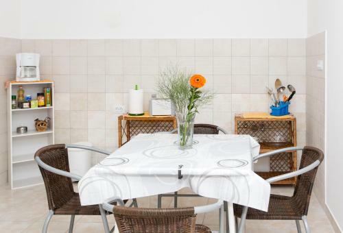 Hostal Guest House Letizia