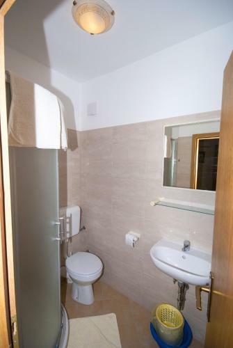 Apartamentos Guesthouse Villa Lena