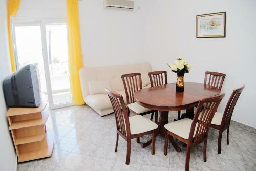 Darijan Apartments