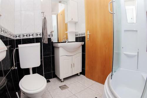 Darijan Apartments