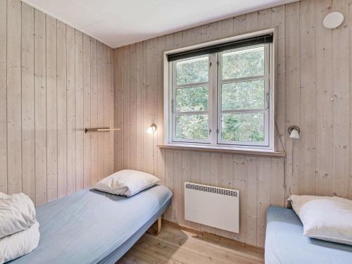 Four-bedroom Holiday Home In Aakirkeby 3