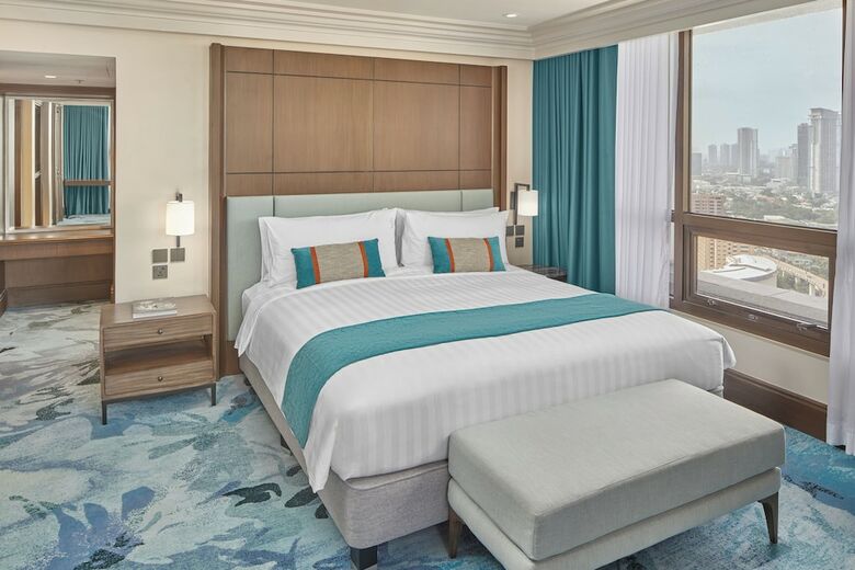 Hotel Holiday Inn Galleria Manila