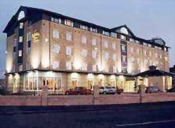Hotel Express By Hol Inn Waterfront