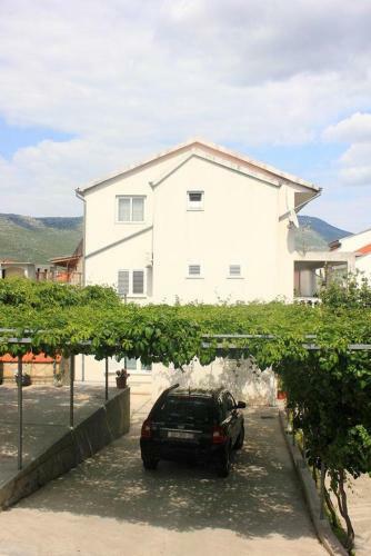 Apartment Orebic 10156b