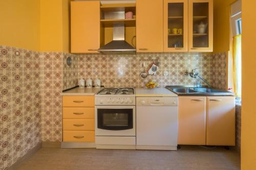 Three-bedroom Apartment In Crikvenica XII