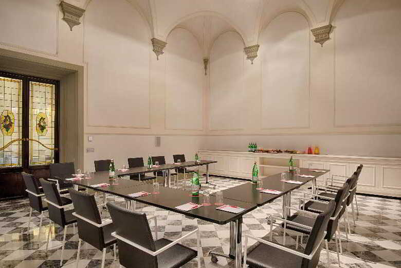Hotel NH Collection Firenze Porta Rossa