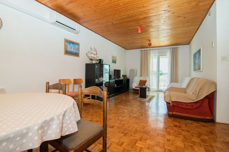 Apartment Grgo
