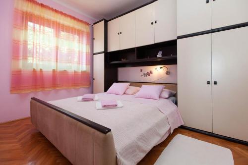 Apartment Jadranovo 2377c