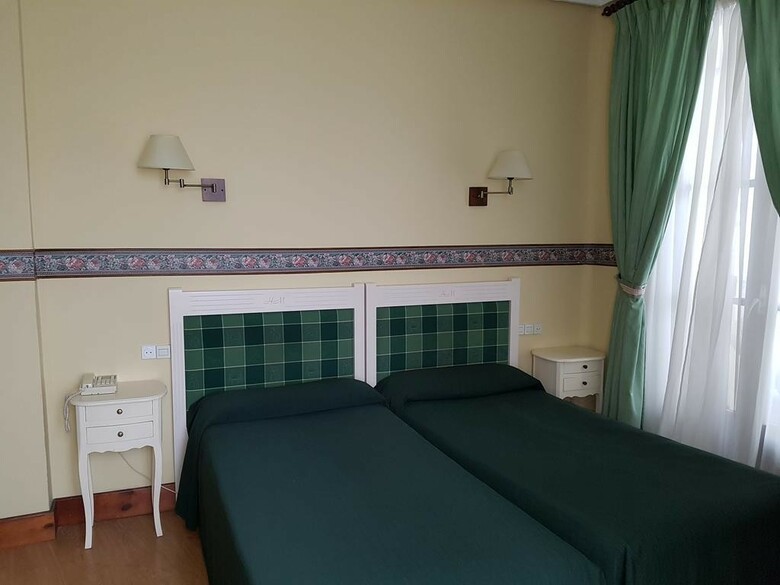 Hotel La Marina