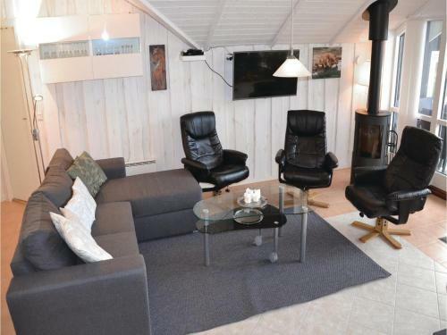 Holiday Home Frederiksv�rk With Fireplace 02