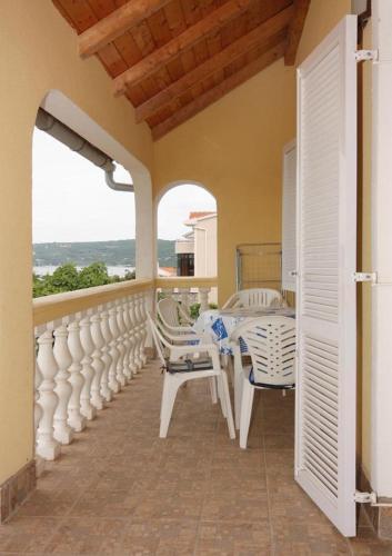 Apartments With A Parking Space Punat (krk) - 5350